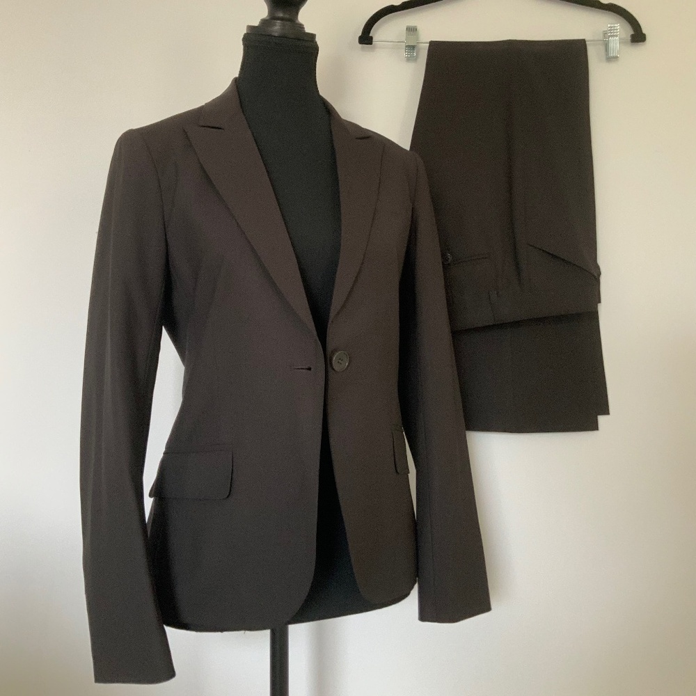 Theory Gabe B Blazer & Max C Pants Pantsuit, size 4, chocolate brown